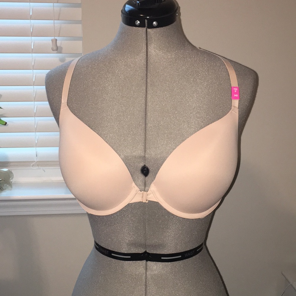 NWT Sz 34D Pink Victoria’s Secret Push Up